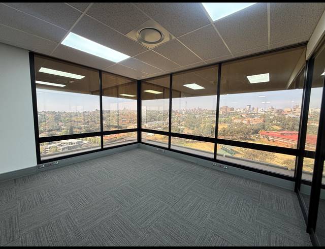 265M² OFFICE TO LET IN BRAAMFONTEIN WERF